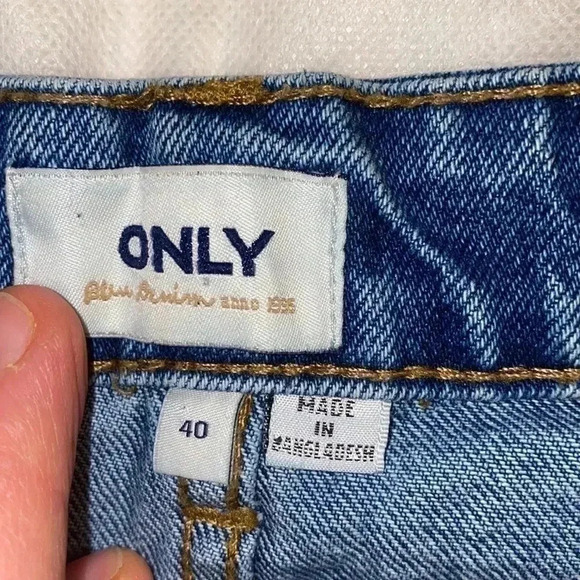 ONLY BLUE DENIMO VINTAGE 1995 FANCY RIPPED DENIM MINI SKIRT PERFECT CONDITION - Picture 6 of 9